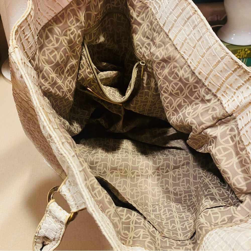 ⭐️ Marc Fisher East West Large Business Tote Shoulder Bag White Gold Moc Croc - Picture 5 of 7